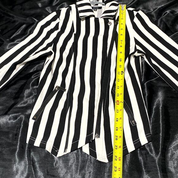 Privy Privately Privileged Jacket Women's M White Striped Biker Outdoor Full-Zip - Picture 3 of 6